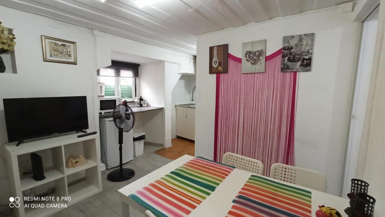 Martim Moniz Low Cost Apartment Lisboa エクステリア 写真